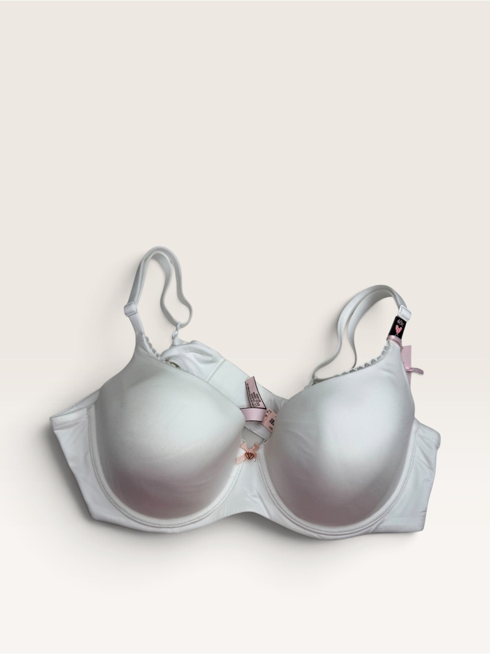 Victoria’s Secret Body by Victoria Lightly Lined Bra White 40C NWT